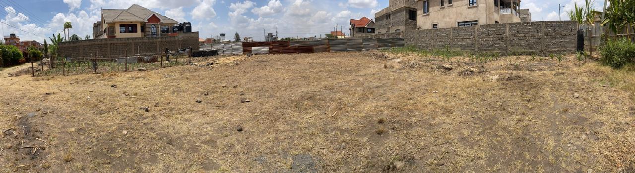 1/4 Acre Land for Sale in Greenvalley, Kamakis
